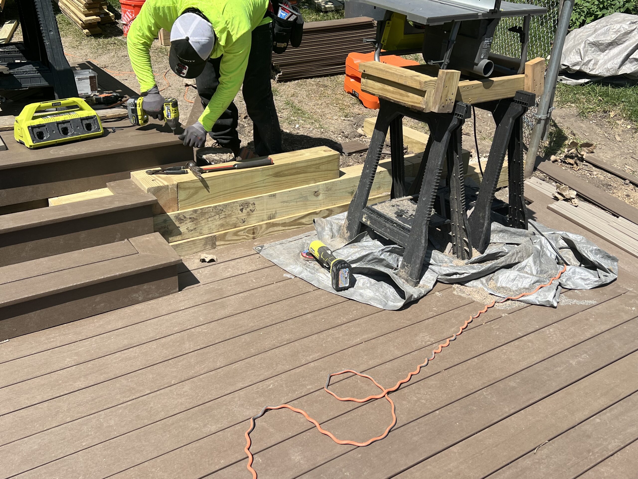 Custom Deck Construction near me in Chicago suburbs il