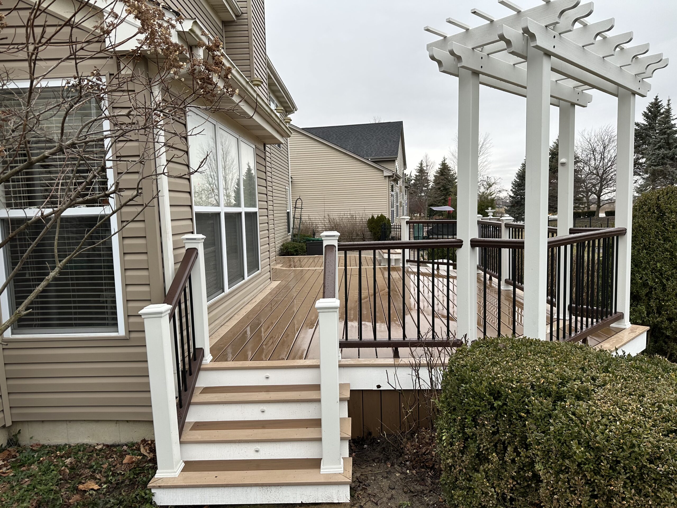 Pergola Builders near me in Chicago's Suburbs